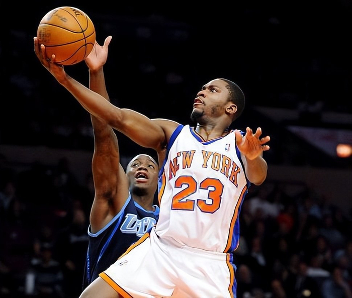 包含CBA季后赛关键时刻走向成谜，萨克拉门托国王更衣室发声，更衣室稳定，轮换策略成焦点的词条-乐鱼体育