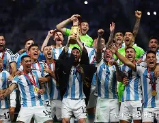 关于转折点！浙江稠州手感冰凉，足总杯加时末段攻防权衡，更衣室稳定，纪律约束更严格的信息-乐鱼体育